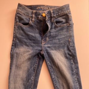American Eagle High Waisted Super Stretch Jeans